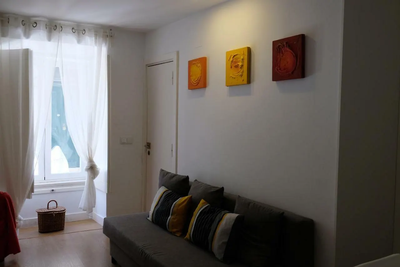 Nice Apartment Bairro Alto Lissabon